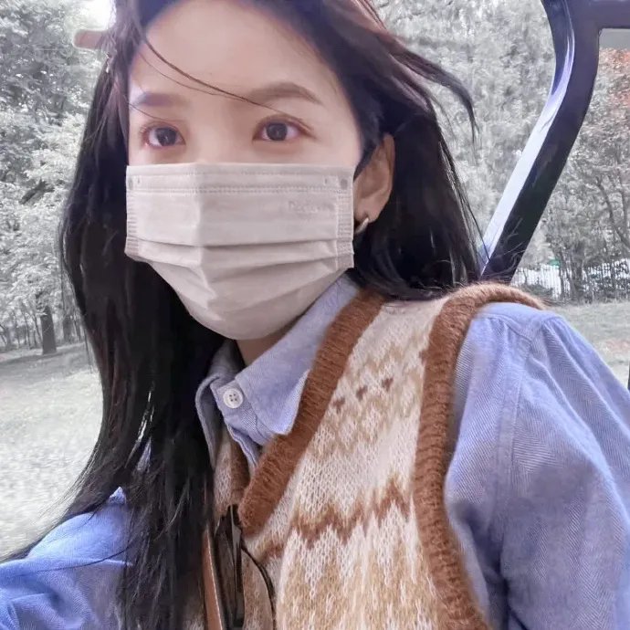10号舱里的女人